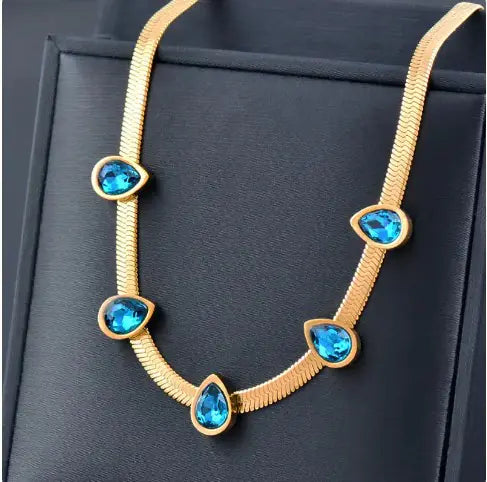 Azul necklace