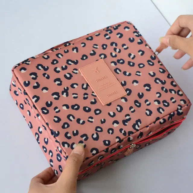 Detachable Hanging Cosmetic Travel Bag