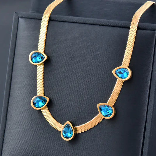 Azul necklace